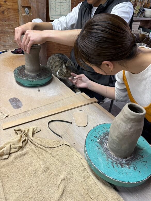 Halihi Pottery Studio